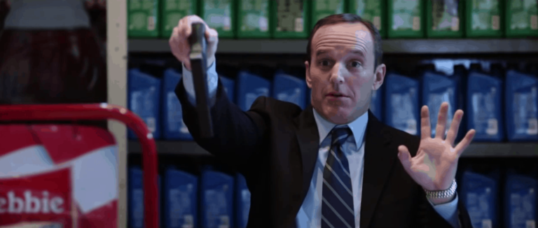 Marvel One-Shot: Una cosa divertida sucedió en el camino hacia el martillo de Thor (2011)