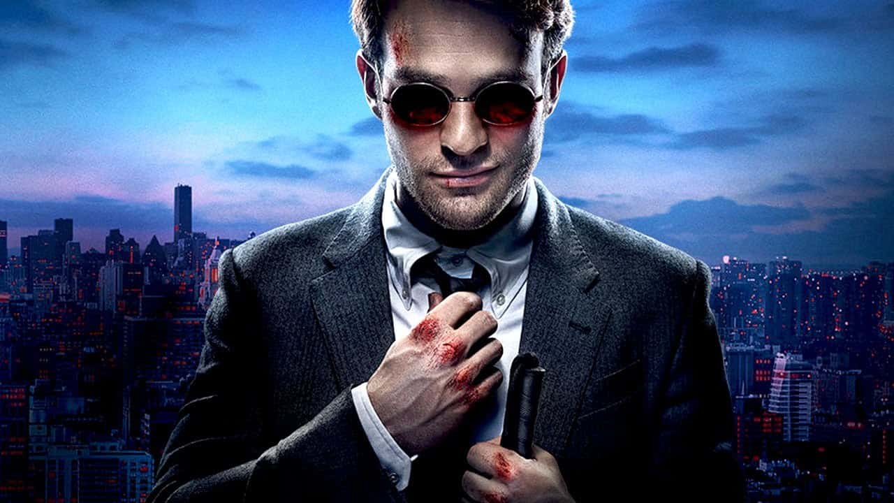 Daredevil estrella Charlie Cox se vistió como Matt Murdock en el homenaje a Stan Lee