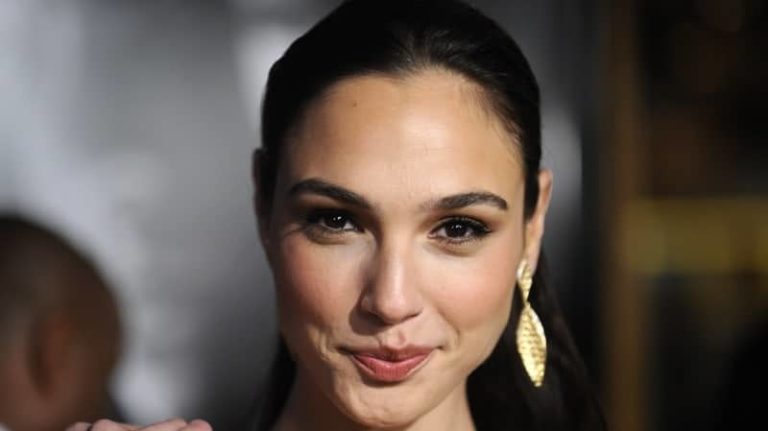 Gal Gadot en el nuevo thriller ‘Deeper