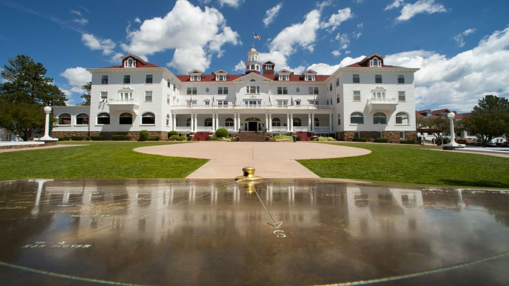 Overlook Hotel - king