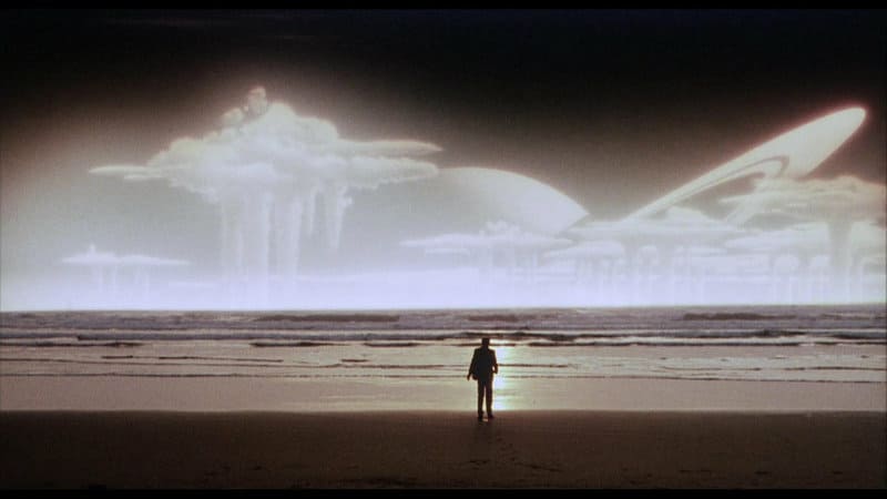 The Quiet Earth (1985)