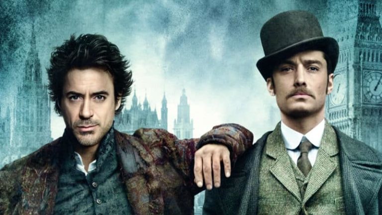 Sherlock Holmes (2009) - Una emocionante película de misterio que sigue al famoso detective Sherlock Holmes y su compañero Dr. John Watson mientras desentrañan un complejo caso de asesinato en Londres. Con una mezcla de acción, intriga y un toque de humor, esta adaptación moderna del clásico personaje de Arthur Conan Doyle ofrece una visión fresca y dinámica del icónico detective.