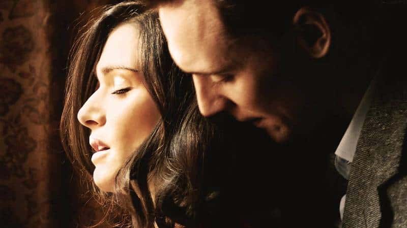 The Deep Blue Sea (2011)