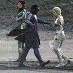 Imágenes de Marvel 'Los Eternos' desde el set revelan a Angelina Jolie como Thena en un traje de superheroína y otros personajes.