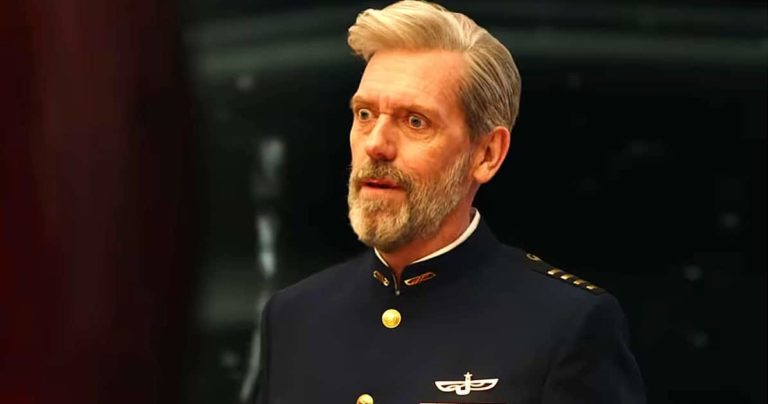 Hugh Laurie es el capitán de una nave espacial en el tráiler de la nueva serie de HBO 'Avenue 5'.