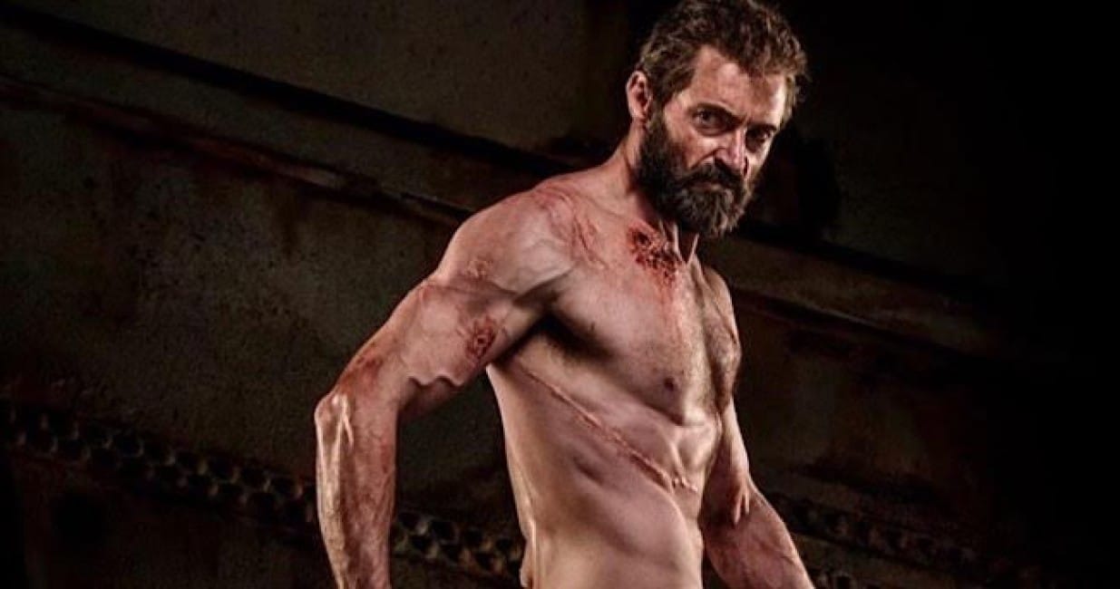 Hugh Jackman celebra el tercer aniversario de la película 'Logan' con nuevas imágenes de Wolverine.