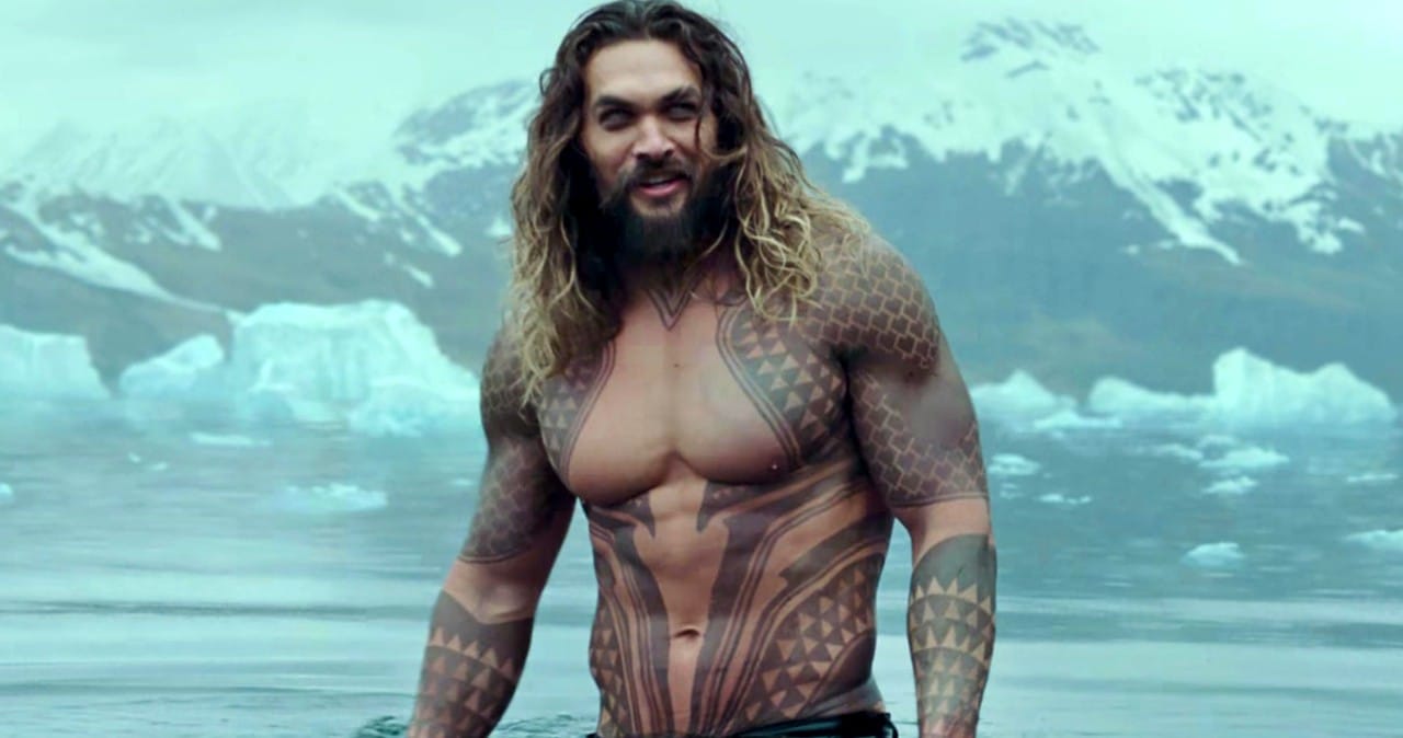 La estrella de Aquaman, Jason Momoa, mostró una imagen divertida de su ducha en Instagram.