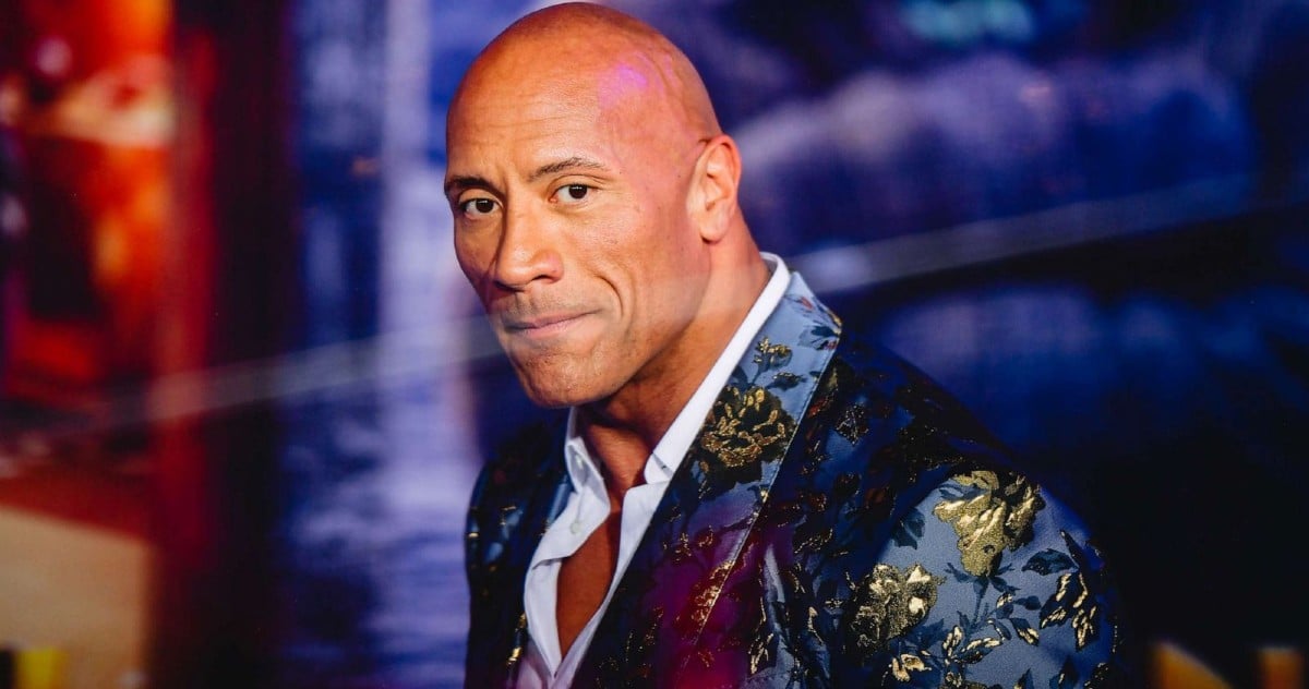 Dwayne Johnson confirmó que él y toda su familia dieron positivo por COVID-19.