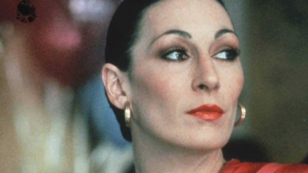 Mejor actriz de reparto 1986 - Anjelica Huston (Prizzi's Honor)